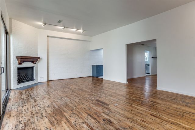 4024 Buena Vista Street, Dallas, TX 75204