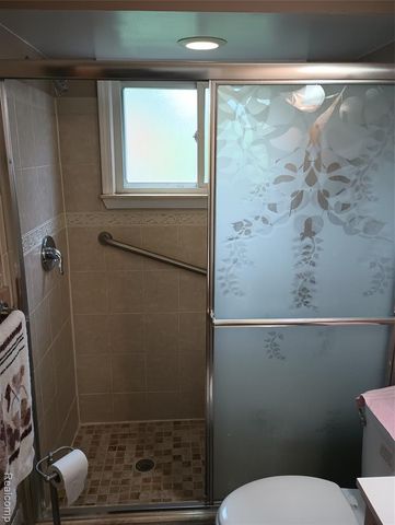 22134 Wick Road, Taylor, MI 48180