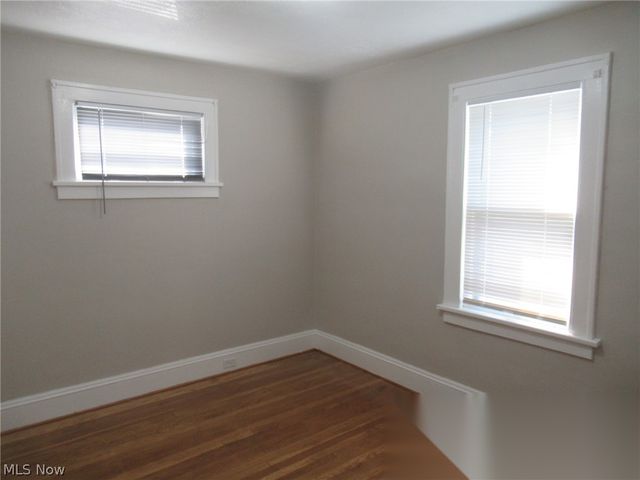 2015 Baxterly Avenue, Lakewood, OH 44107