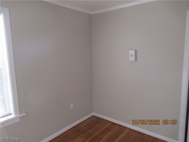 2015 Baxterly Avenue, Lakewood, OH 44107