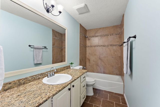15659 Highview Lane, Apple Valley, MN 55124