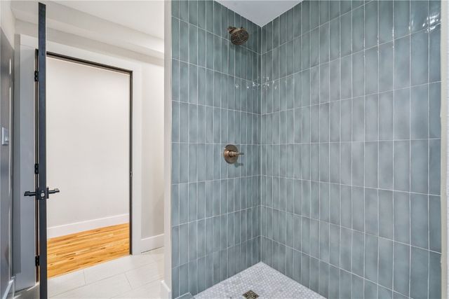 1302 Arrowhead Road, Mt Vernon, IA 52314