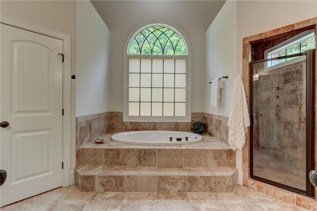 4412 Stafford Glen Court, Oak Ridge, NC 27310