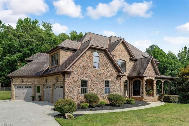 4412 Stafford Glen Court, Oak Ridge, NC 27310