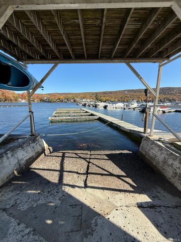 636 Jersey Avenue, Greenwood Lake, NY 10925