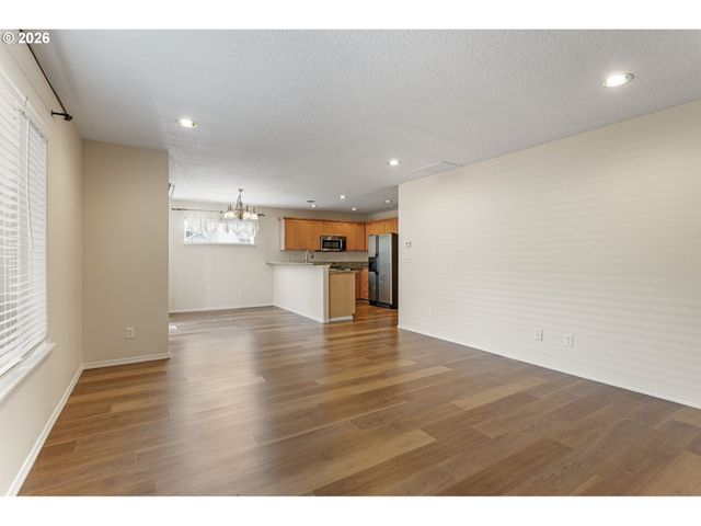 4606 Nw SIDEWINDER Pl, Beaverton, OR 97006