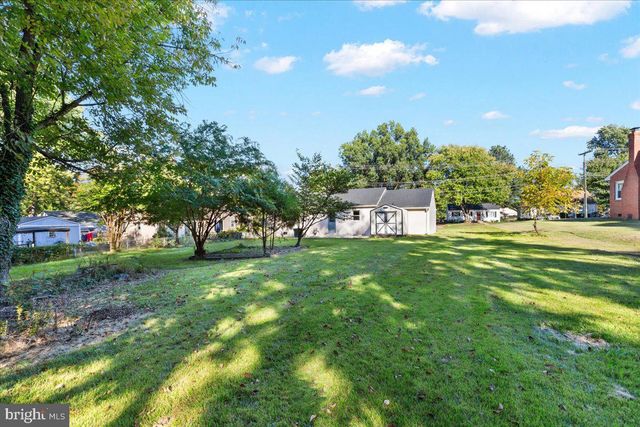 5614 NORTON RD, Alexandria, VA 22303