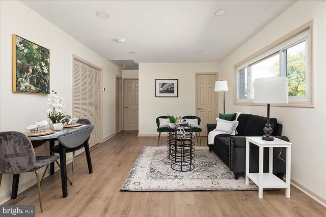 5614 NORTON RD, Alexandria, VA 22303