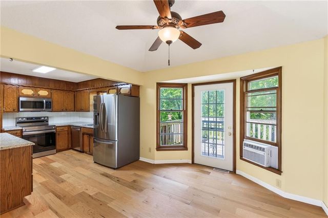 6832 Sterling Avenue, Raytown, MO 64133