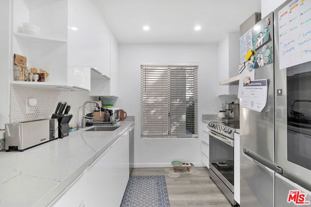 8106 Summertime Lane, Culver City, CA 90230