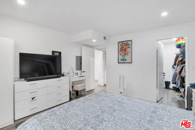 8106 Summertime Lane, Culver City, CA 90230