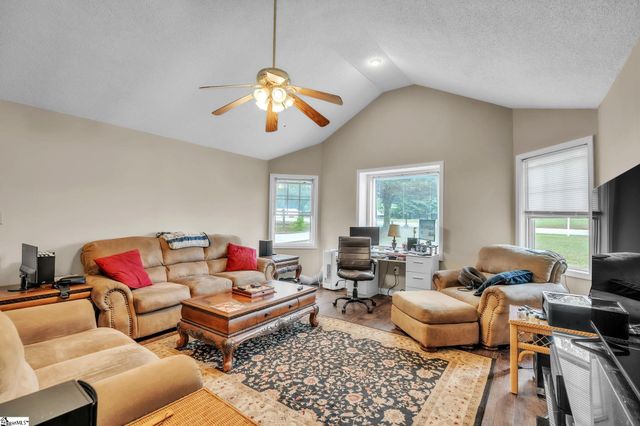 212 Seigler Road, Pelzer, SC 29669