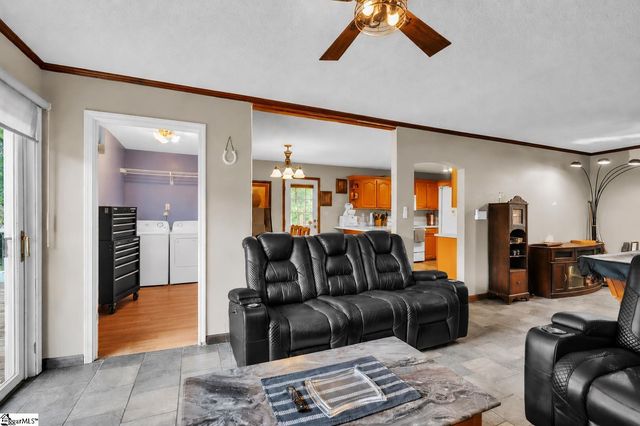 212 Seigler Road, Pelzer, SC 29669