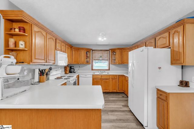 212 Seigler Road, Pelzer, SC 29669