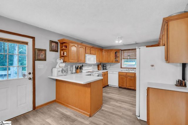 212 Seigler Road, Pelzer, SC 29669