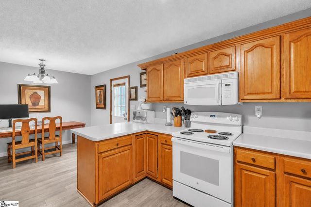 212 Seigler Road, Pelzer, SC 29669