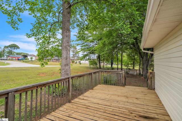212 Seigler Road, Pelzer, SC 29669