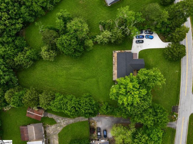 212 Seigler Road, Pelzer, SC 29669