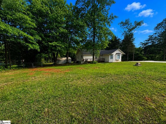 212 Seigler Road, Pelzer, SC 29669