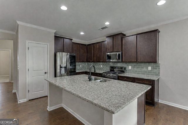 4518 Hidden Creek Drive, Gainesville, GA 30504