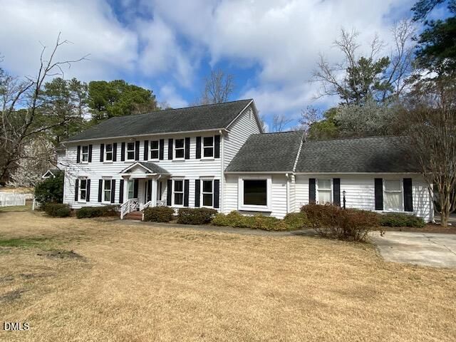 180 Ellerslie Drive, Fayetteville, NC 28303