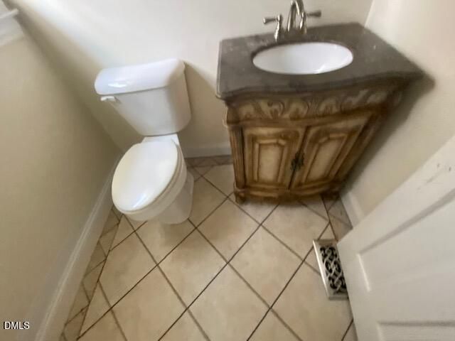 180 Ellerslie Drive, Fayetteville, NC 28303