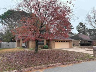 1840 Drury Lane, Conway, AR 72034
