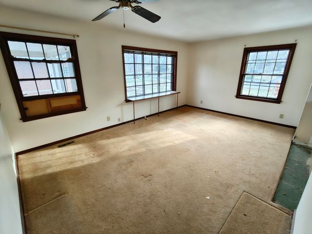 1308 Del Vista Drive, Valparaiso, IN 46385