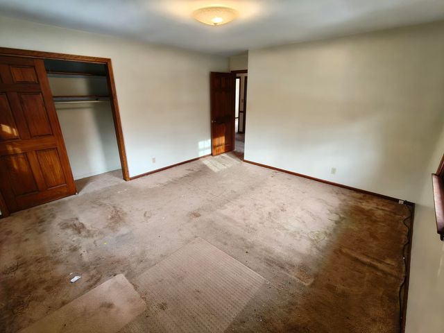 1308 Del Vista Drive, Valparaiso, IN 46385