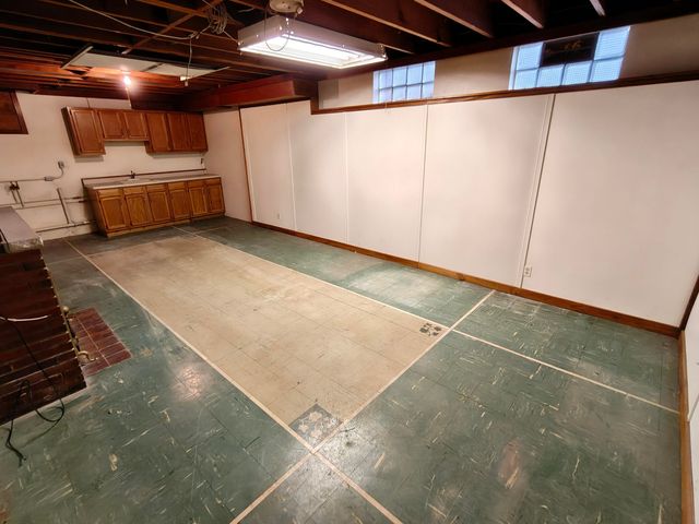 1308 Del Vista Drive, Valparaiso, IN 46385