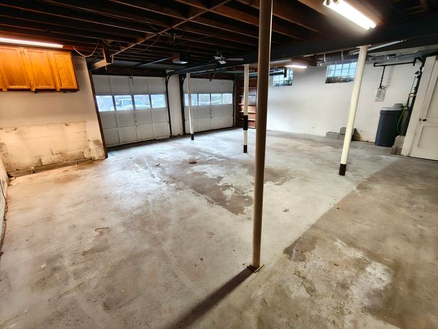 1308 Del Vista Drive, Valparaiso, IN 46385