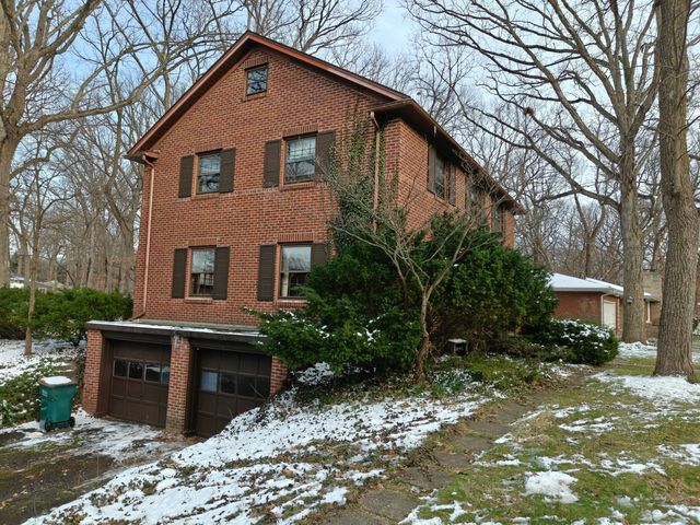 1308 Del Vista Drive, Valparaiso, IN 46385