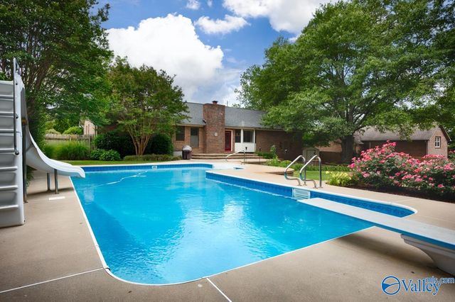 239 Pin Oak Drive, Madison, AL 35758