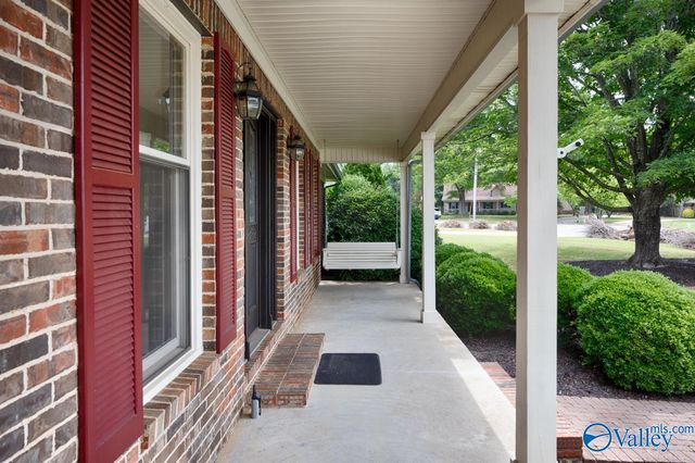 239 Pin Oak Drive, Madison, AL 35758