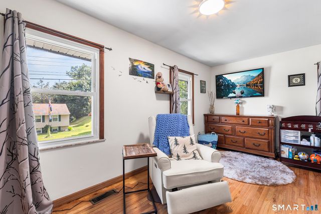 9 Glenridge Drive, Ansonia, CT 06401