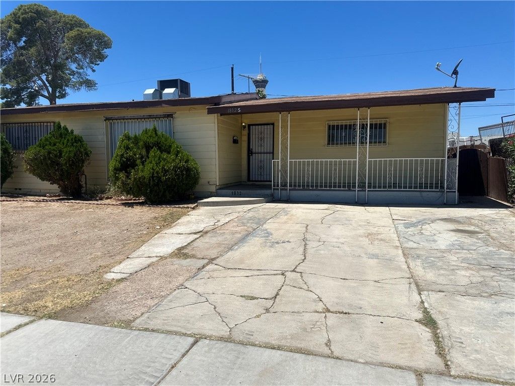 1812 South 9th Street, Las Vegas, NV 89104
