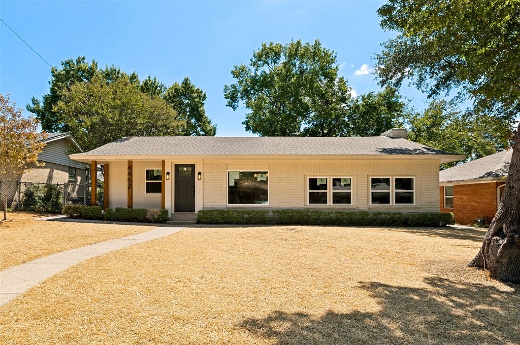 4462 Preston Circle, Cockrell Hill, TX 75211 — photo 2