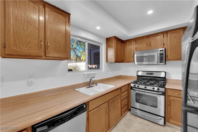 3383 Matvay Street, Las Vegas, NV 89121