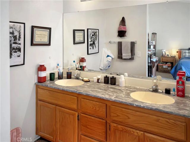 1816 Stratford, Lancaster, CA 93534