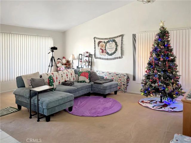 1816 Stratford, Lancaster, CA 93534