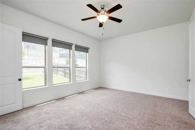 9813 Evening Canopy DR, Manor, TX 78653