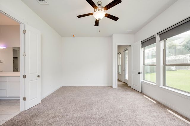9813 Evening Canopy DR, Manor, TX 78653