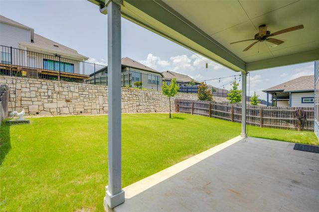 9813 Evening Canopy DR, Manor, TX 78653