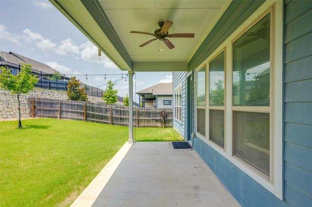 9813 Evening Canopy DR, Manor, TX 78653
