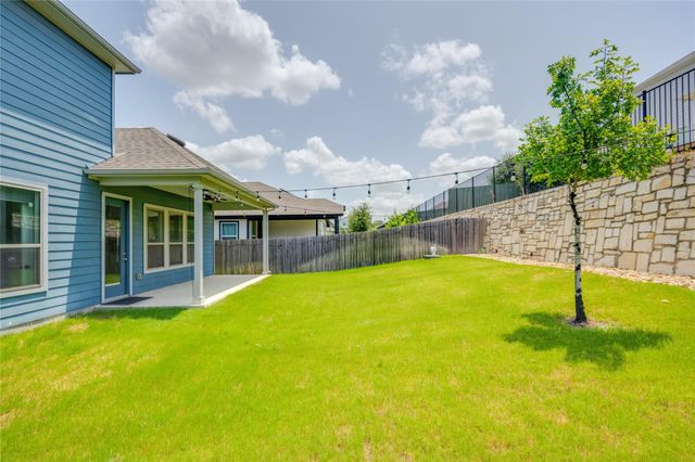 9813 Evening Canopy DR, Manor, TX 78653