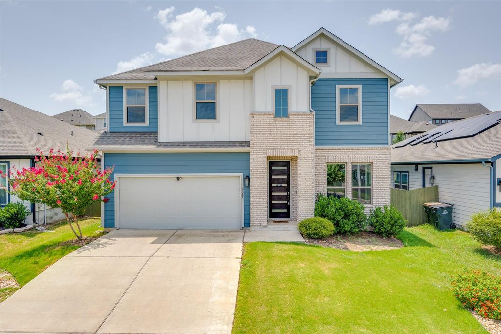 9813 Evening Canopy DR, Manor, TX 78653