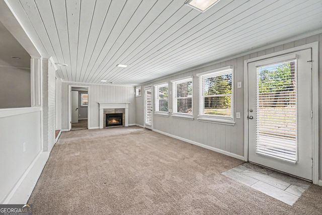 533 Robin Lane SE, Marietta, GA 30067