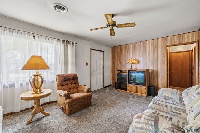4540 Isherwood Drive, Niagara, NY 14305