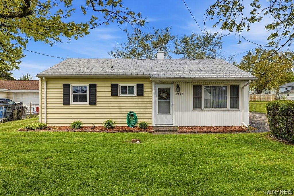 4540 Isherwood Drive, Niagara, NY 14305