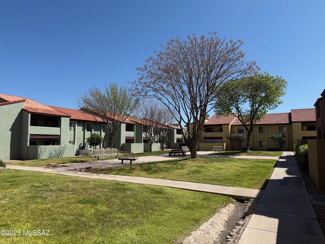 2172 N Pantano Rd Unit 218, Tucson, AZ 85715